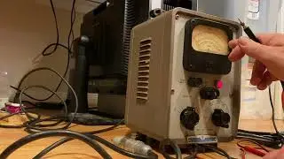HP 410B Vacuum Tube Voltmeter - Quick Test