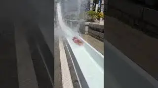 Dev kaydıraktan kayma cesareti gösteren Öykü