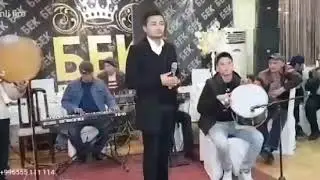 Nodirbek mominov Toyda _jonli ijro