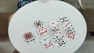 קוראת בקלפים / מגדת עתידות - פתיחה יומית בקלפים - ראשון - 8.10.23