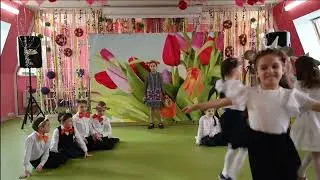 Праздник, в честь 8 марта в начальной школе. Мюзикл "Мама"! Cамым любимым и самым дорогим!