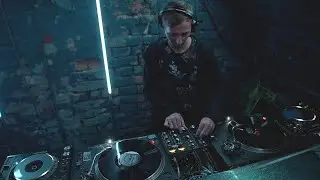 Quentin | RTS.FM Budapest x IIIXIII Series | 08.12.2022