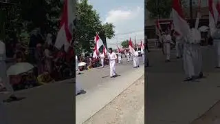 paskibnya banyak yang gak kuat panas