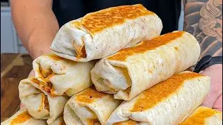 High Protein Meal Prep 💪🏼 Creamy Chicken Fajita Burritos 🌯 #highprotein #mealprep #lowcalorie