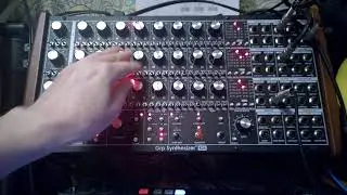 Grp Synthesizer R24 Sequencing a Behringer 2600