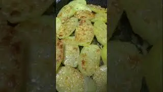 Ароматная картошка в золотистой корочке