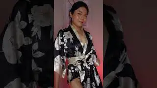 Tgirl Use a Kimono