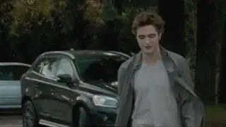 New Moon: Edwards Glam Entrance