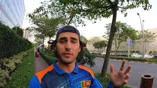 Exploring The Most Modern Area in Delhi, India? 🇮🇳