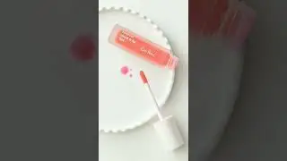 Travel makeup essential 💄