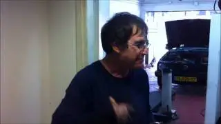 למה מיקי לא שותה בירה - עינוך גשרמי