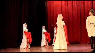 Осетинский танец в исполнении Государственного ансамбля 