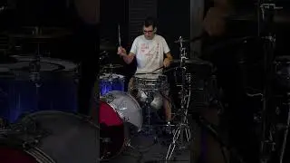 Drum and bass beat variations 