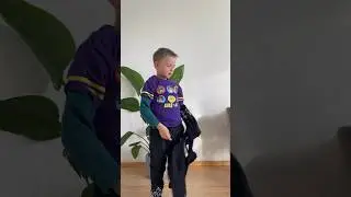 скупил весь мерч Влада Бумаги А4