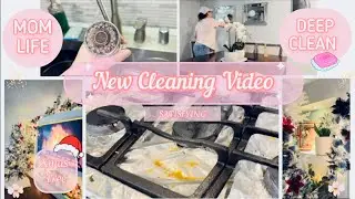POSTPARTUM DEPRESSION CLEANING 🧼 || FIRST TIME MOM 🤱🏻|| DEEP CLEAN || Xmas Tree 🌲