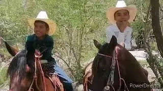 Espectacular resultó este primer día de fiesta en "Quetzalapa" mire como empezamos...