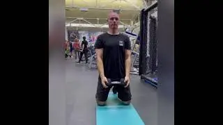 Хороший набор упражнений для плечей 💪💪💪🔥🔥🔥👍👍👍