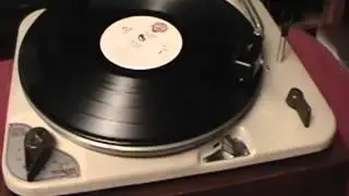 Thorens TD-135 Turntable