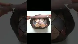 Сумочка из обрезков мебельного кожзама.