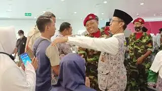 Teletubbies berpelukan | Umrah Alfata