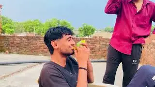 Aam kon kon khayega 