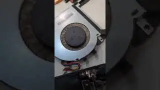 Cleaning the Asus TUF GAMING FX705DT-AU042 gaming laptop