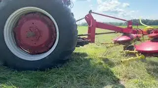TEDDERING HAY  CASE 2094 TRACTOR and NEW HOLLAND 254 TEDDER