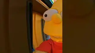Bart takes my donut!! #shorts #foryou #universalstudioshollywood #thesimpsons