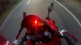 Наваливаю на спортбайке Honda CBR 600RR