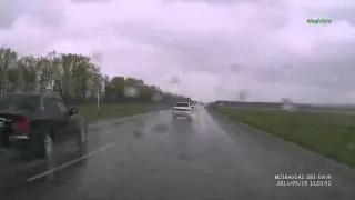 Занесло и...