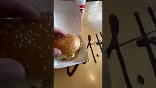 KFC в Китае #shorts #китай #россия #еда #вкусно #kfc #путешествия #обзор #лето #тикток #питер #лайк