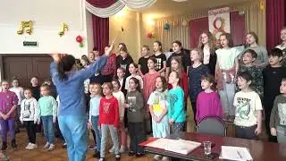 Экскурсия по Петрово-Дальневской детской школы искусств
