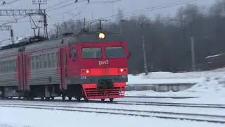 ЭТ2-021 прибывает на станцию Грузино