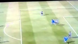 Amazing bicycle kick from Fernando terres