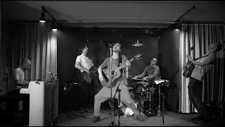 Brothers Moving - The Gambler (Live)