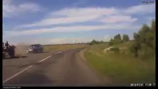 Смешное ДТП с участием лошади =)