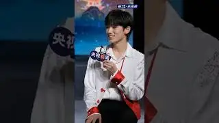 【TNT时代少年团 宋亚轩】秋晚录制后台采访！亚轩分享了对舞台的感受，和家乡中秋节的习俗~