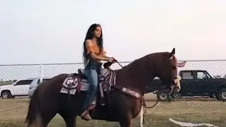 cantando en la cabalgatas /andrealuna music