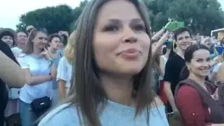 Юлия Топольницкая на концерте Ленинград