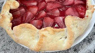 ТРИ ДЕСЕРТА С КЛУБНИКОЙ 🍓 🍰 открываем ягодный сезон