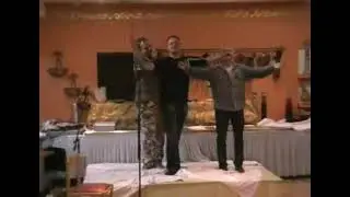 Черный юмор Эйлат ДМБ 2006. Много мата и ничего :)