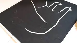 Рисуем с Сашей цветом по чёрному.