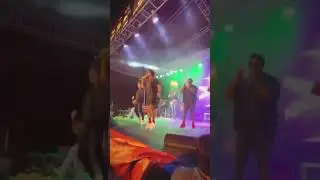 වස්​ති නම් පිස්සුවක් බන් | Wasthi | Anushka Udana   #music #shorts #live