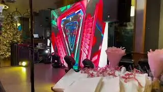 Отель Kravt / Светодиодный экран 3х2