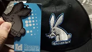 Unboxing Haxxor Bronya Hat.
