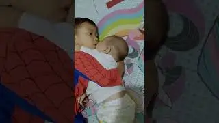 adik sayang kakak