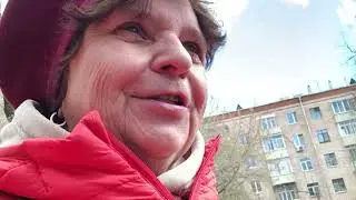 Напекла блинов, приготовила рыбу, занеслись молодки, голубыми яйцами, старушки ушли на каникулы🐣