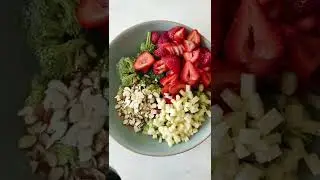 Easy Summer Salad Recipe | Strawberry Broccoli Salad with Poppy Seed Dressing