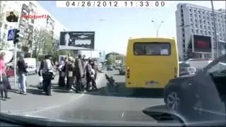 Бабы на дороге  дети и их мамаши приколы на дорогах с женщинами
