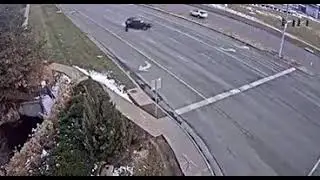 Double Shot | r/idiotsInCars